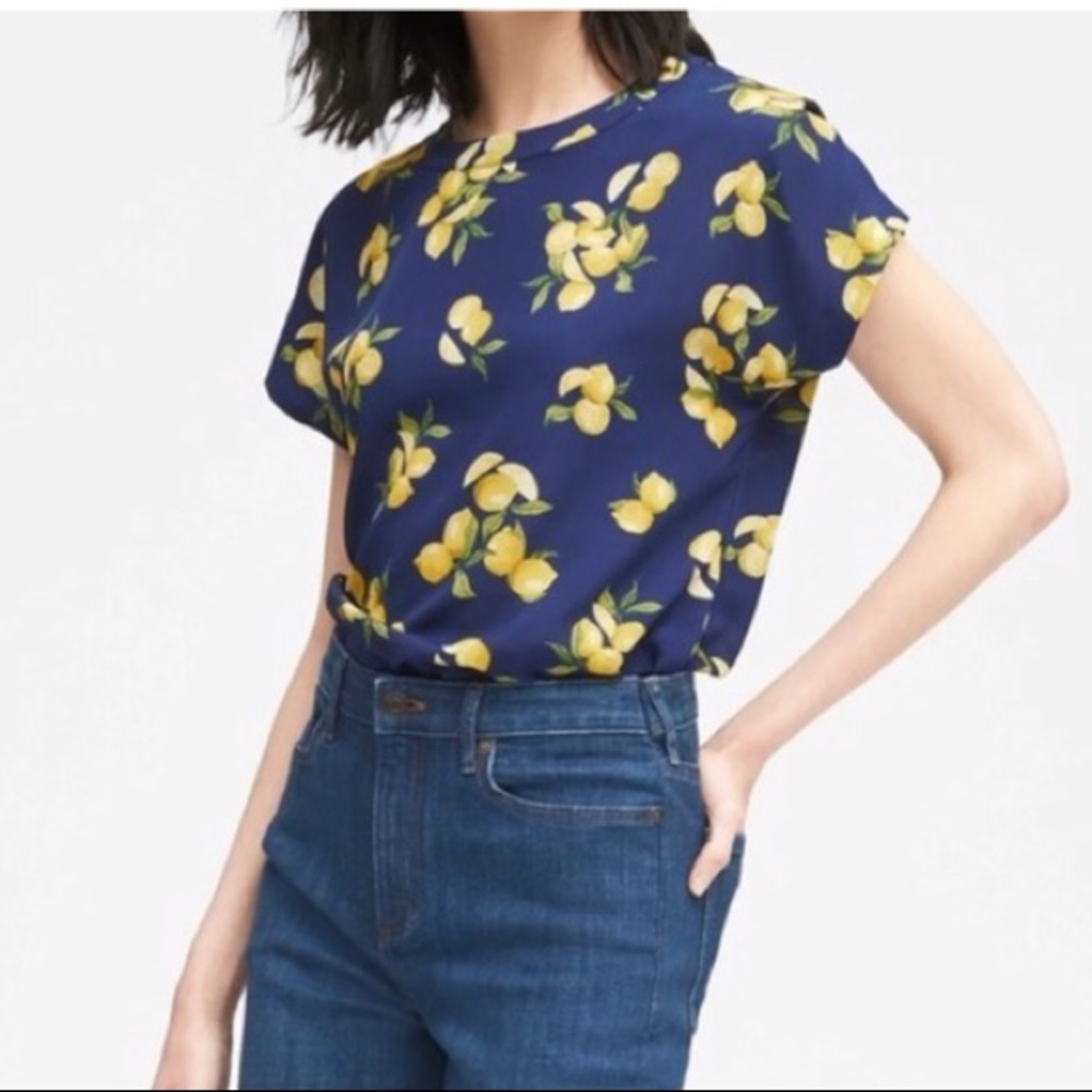 Banana Republic Lemon Print Perfect Tee Blouse